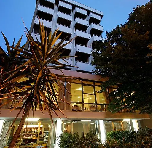 Mon Hotel